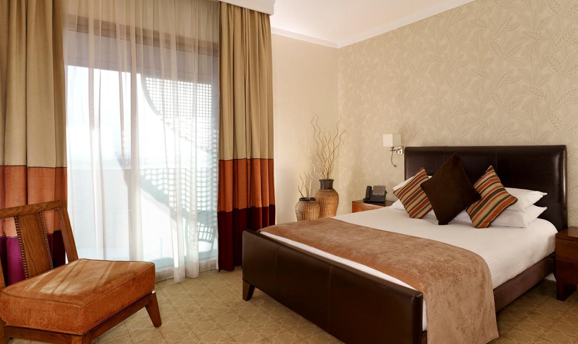 Three-Bedroom Penthouse,1706796823:JPEG