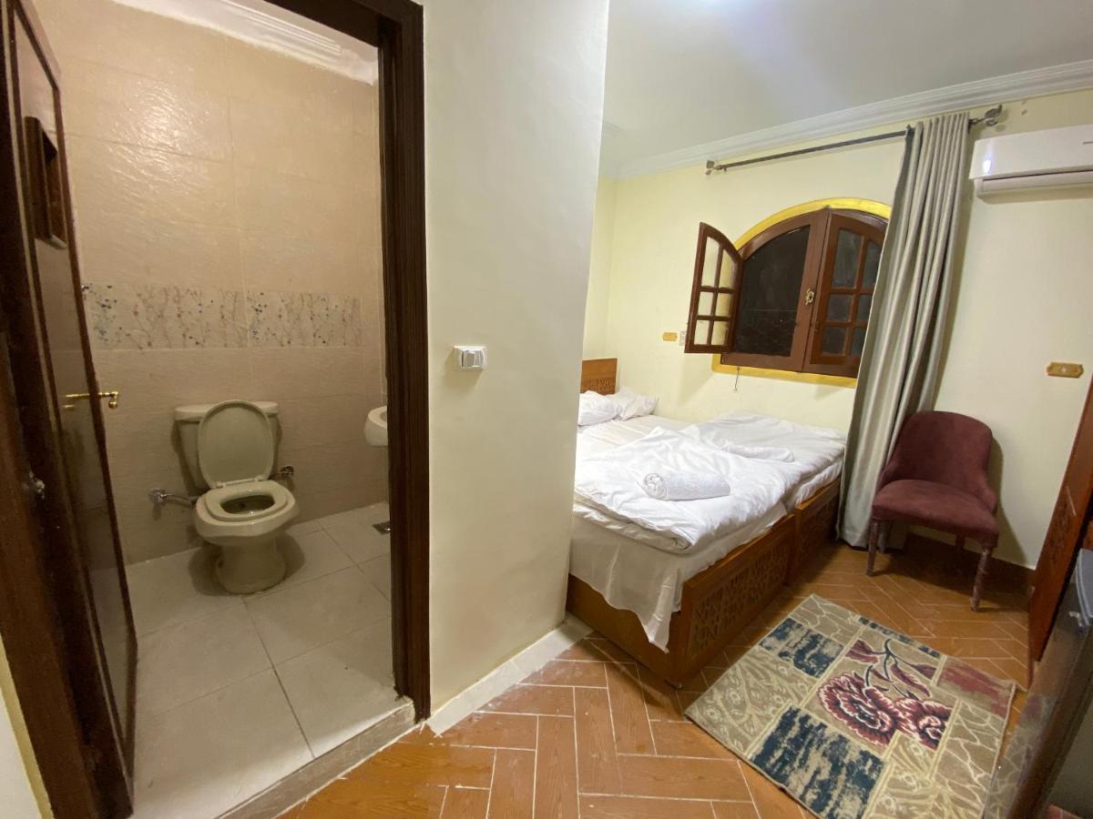 Dreibettzimmer mit eigenem Bad