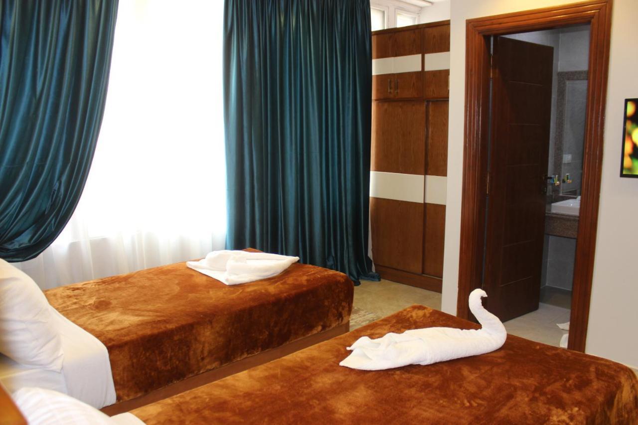 Deluxe Junior Suite,1469151959:JPEG