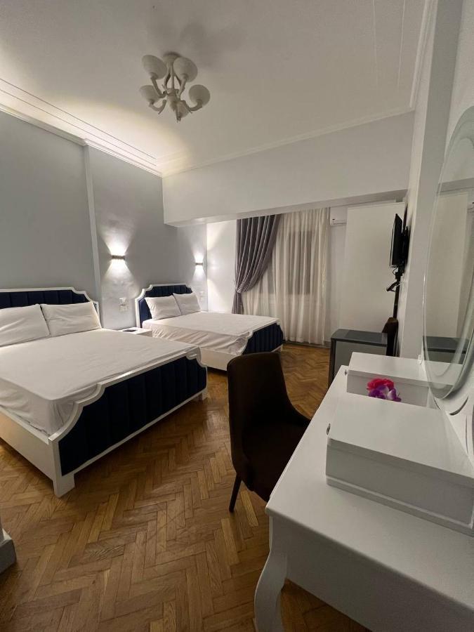 Classic Quadruple Room,1469491286:JPEG