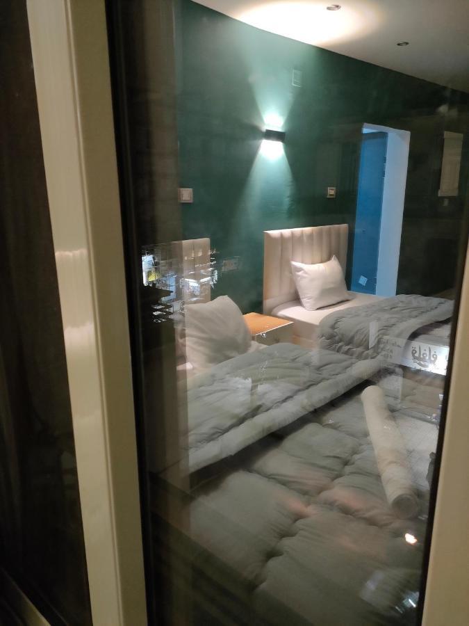 Triple Room Bathroom,1766531312:JPEG