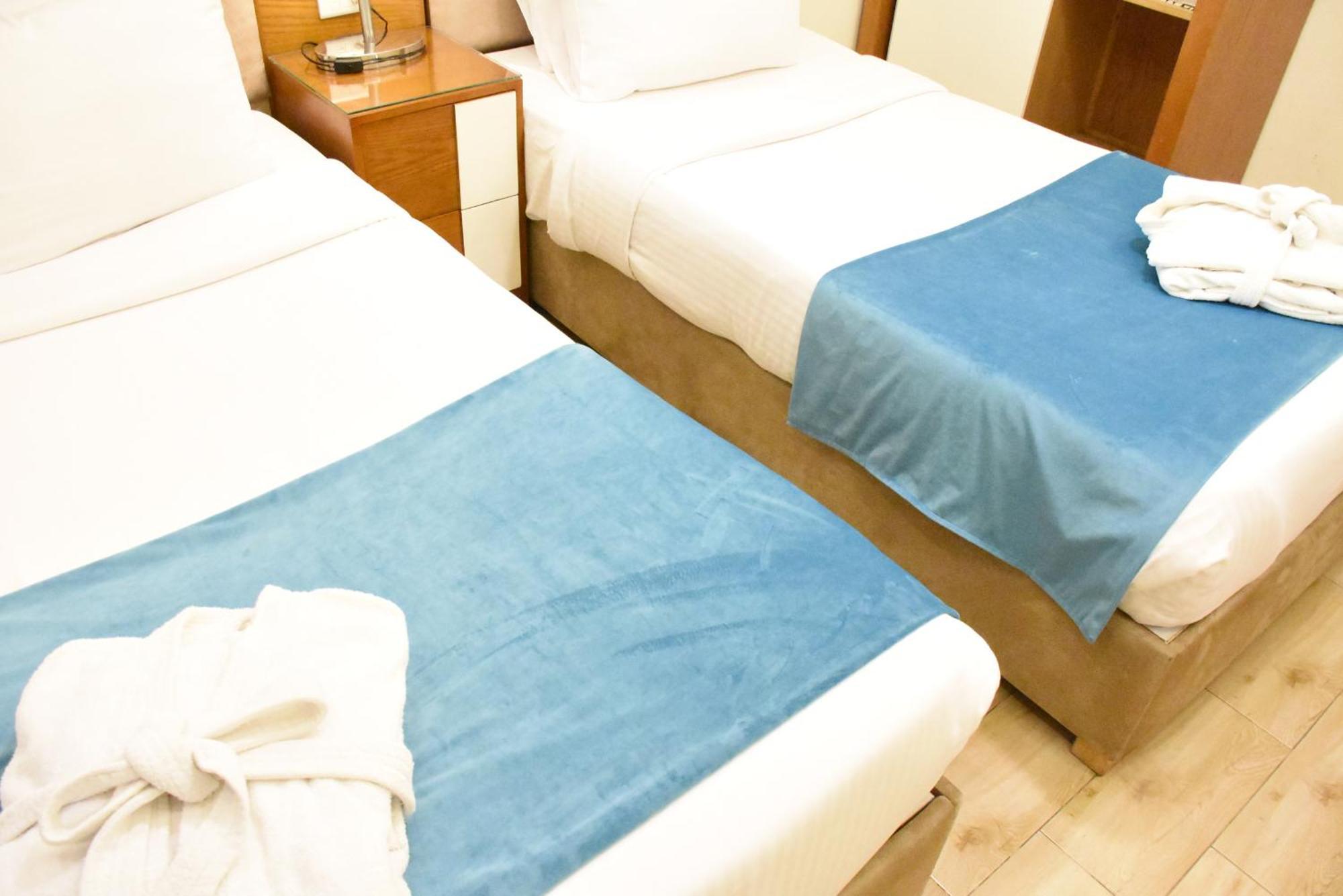 Economy Double Room,1589857331:JPEG