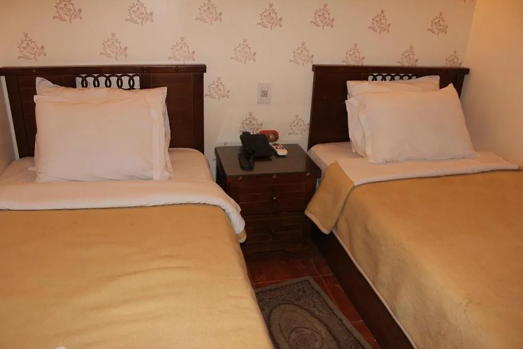 Milano Hostel-1