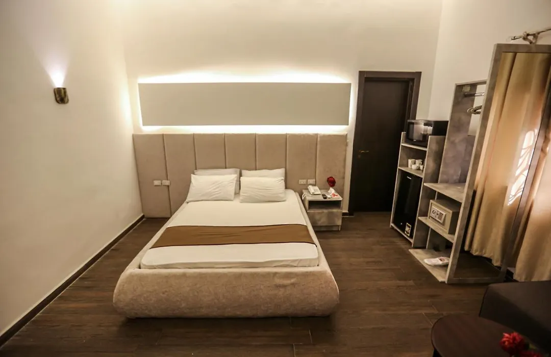 Vg Valencia,Cairo-1