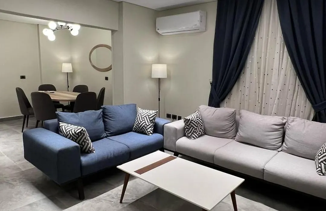 Luxury Apartment El Mohandessen-1