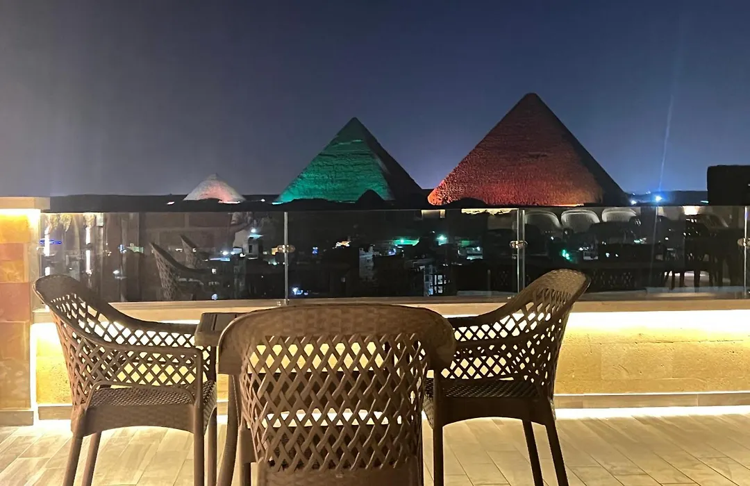 Celia Pyramids View Inn-1