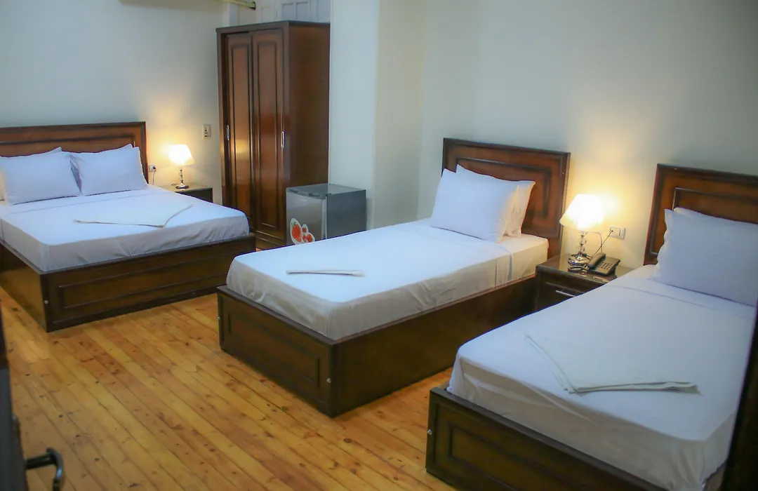 Midtown Hostel-1
