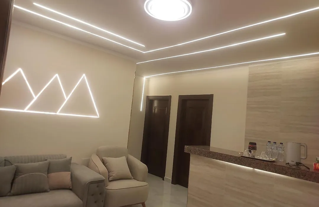 Pyramids Power Inn-1