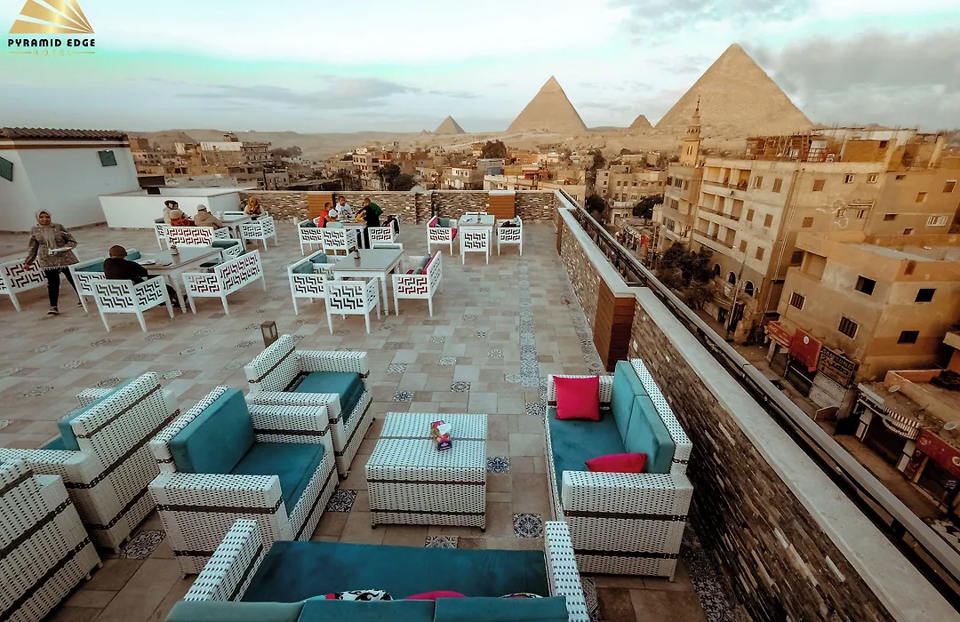 Pyramid Edge Hotel & Exclusive Pyramids View Rooftop-1
