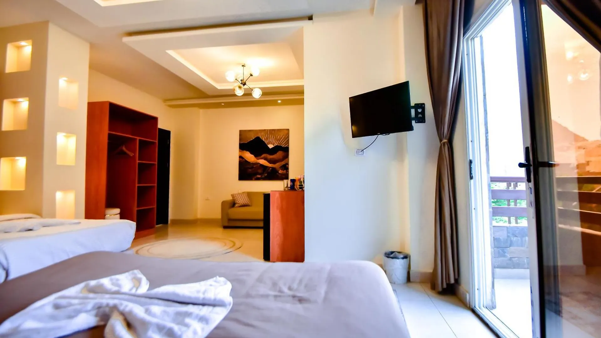 Solima Pyramids View Kafrat al Jabal: 3 star Hotel with a Minimum Price ...