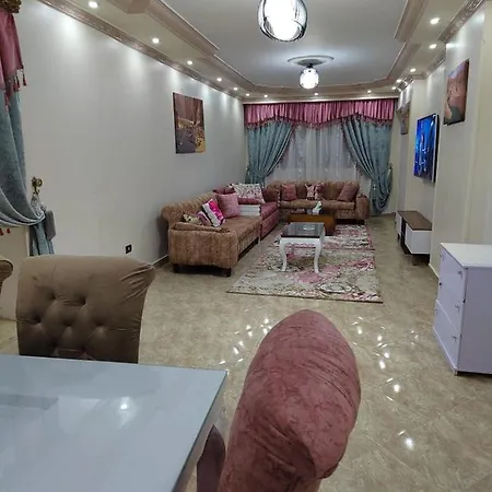 شقه فندقيه ٥ نجوم-3