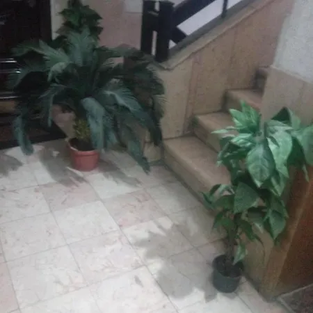 شقه مفروشه موقع متميز بجوار سيتي ستارز وعباس العقاد مدينه نصر-2
