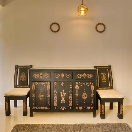 Spacious Garden Duplex Near Jw Marriott-2