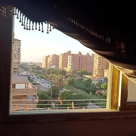 شقه كبيره جدا للسياحه-3