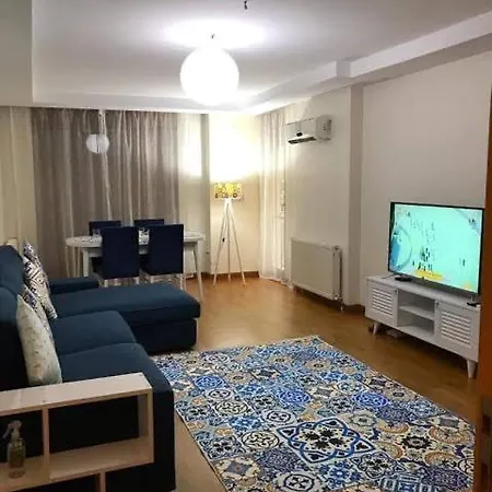 Dina'S Home-3