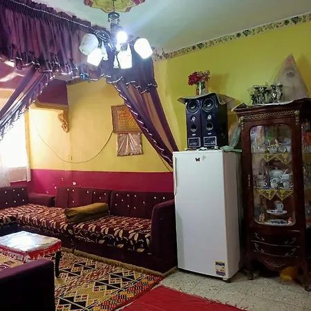 شقه سكنيه سكنيه انيقه مشتركه فتيات فقط-3