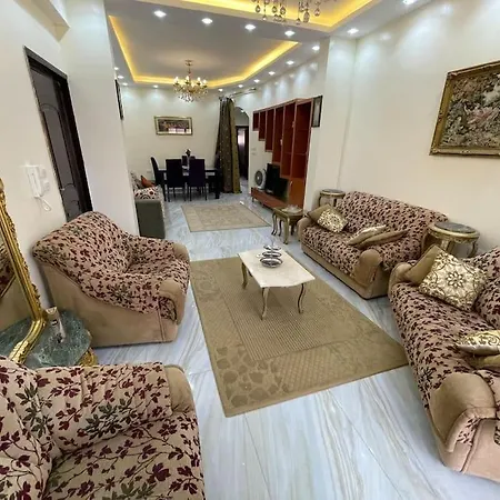Apartment In Fifth-Settlement-3