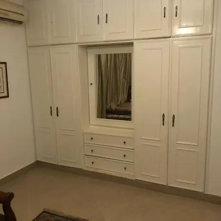 Lovely 3 Bedroom Apartment With Nile View-3