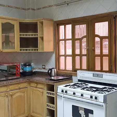4Br Ground Floor Apartment Near 5A Families Only-2