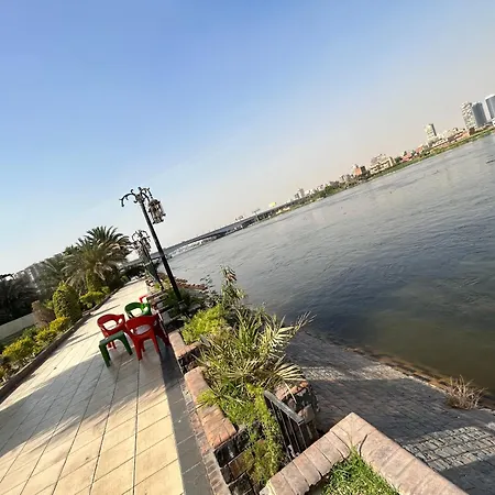 شقه داخل كمبوند بالجيزة-2