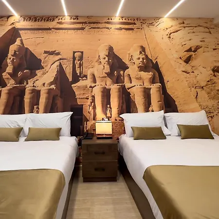 Celia Pyramids View Inn-2