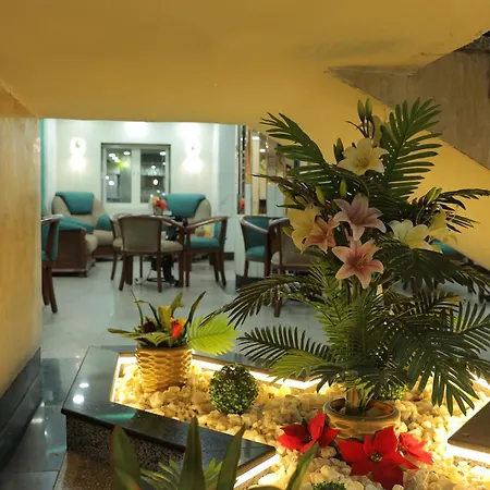 Happy City Hotel-2