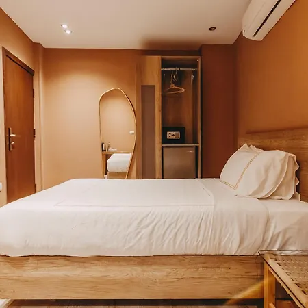 Hotel-2