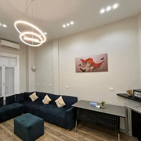 Charming Studio-2
