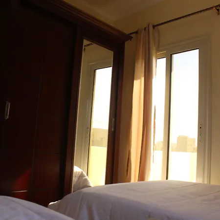 Royal Pyramids Inn-2