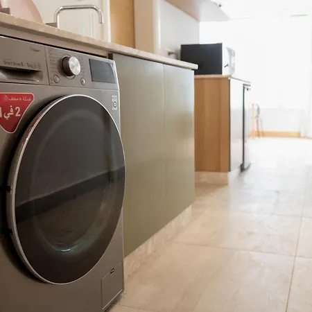 Grey L Studio Apartments Downtown Cairo Ouzonian House-2