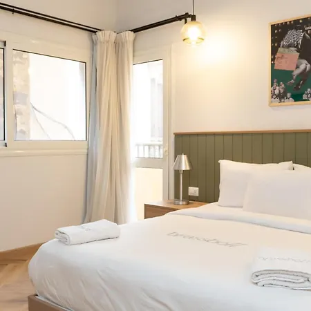 Grey L Studio Apartments Downtown Cairo Ouzonian House-3