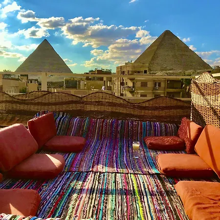 Carpet Alaadein Pyramids View-2