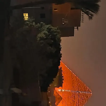 Horus Pyramids-2