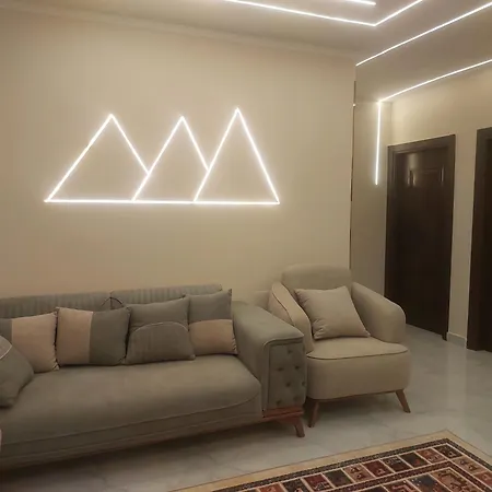 Pyramids Power Inn-2