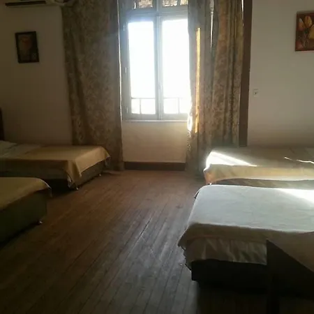 Louris Inn Hotel-3