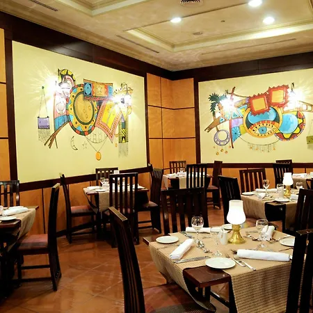 Grand Pyramids Hotel-2