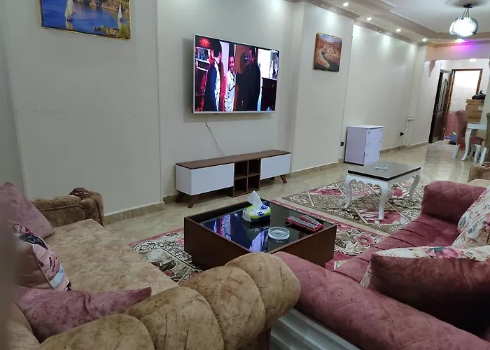 شقه فندقيه ٥ نجوم Cairo