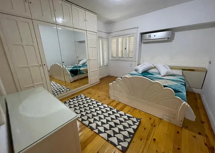 Heliopolis Modern 2Bdr Apartment Le Caire acceptant les animaux