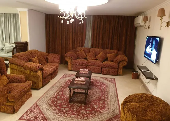 شقة شارع الحجاز بالمهندسين جامعة الدول العربية Le Caire