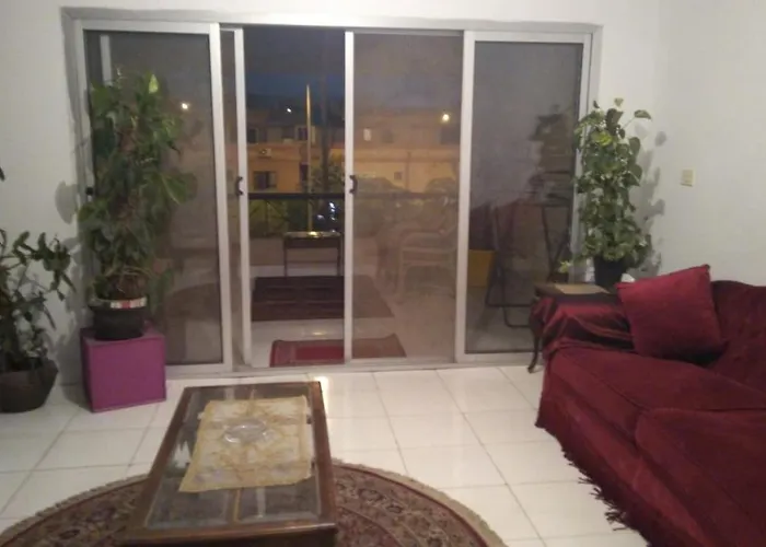 Apartamento Helmy House El El Cairo