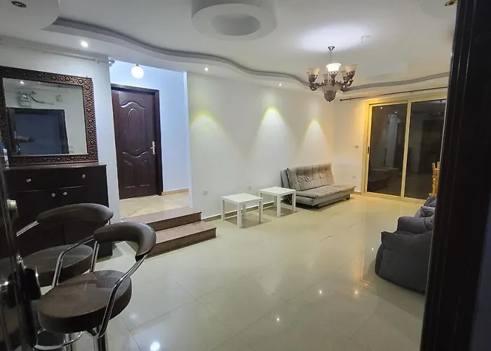 Quite Room In The Middle Of Maadi With Green View. Cairo que aceita animais de estimação