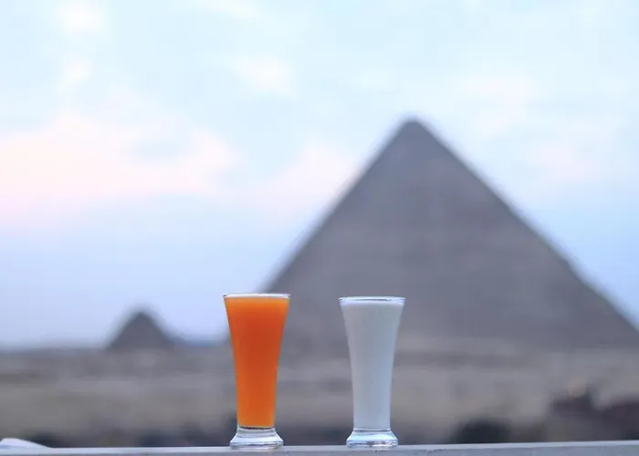 Pyramids Inn Le Caire