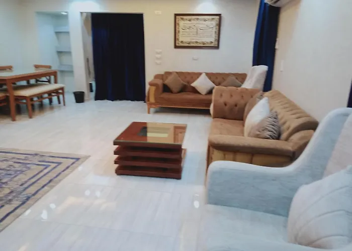 شقة بالمهندسين شارع غزة Cairo