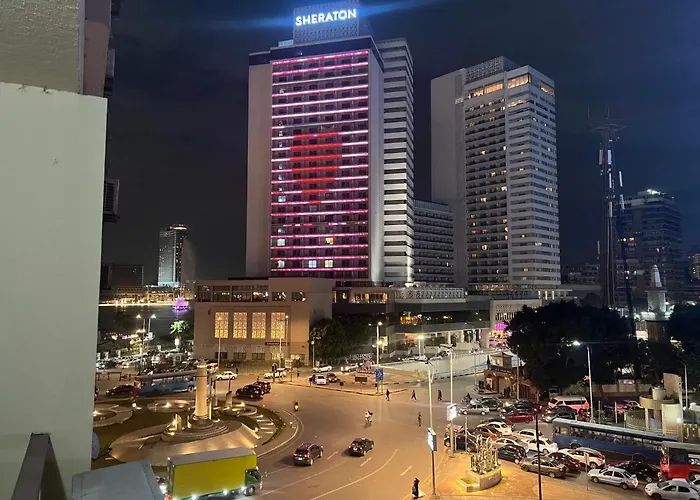 Haustierfreundliches Luxurious Apartment In The Heart Of Cairo Overlooking The Nile, Dokki