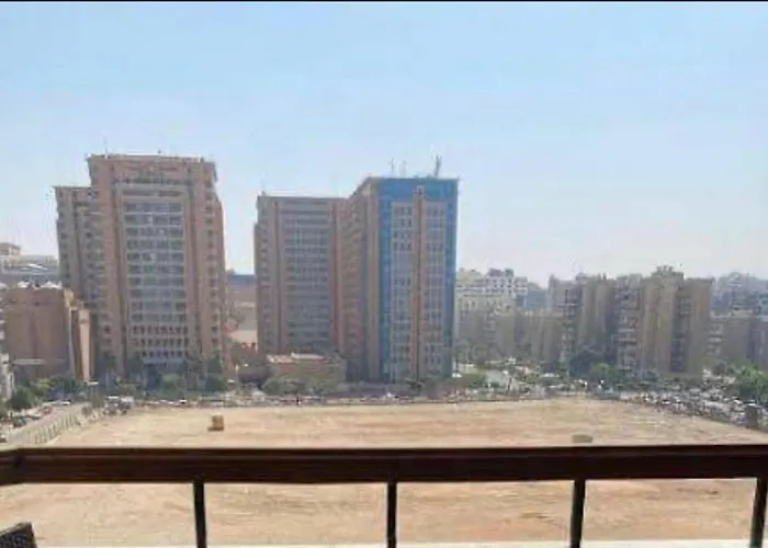 شقه فندقيه بمكان مميز جدا Cairo