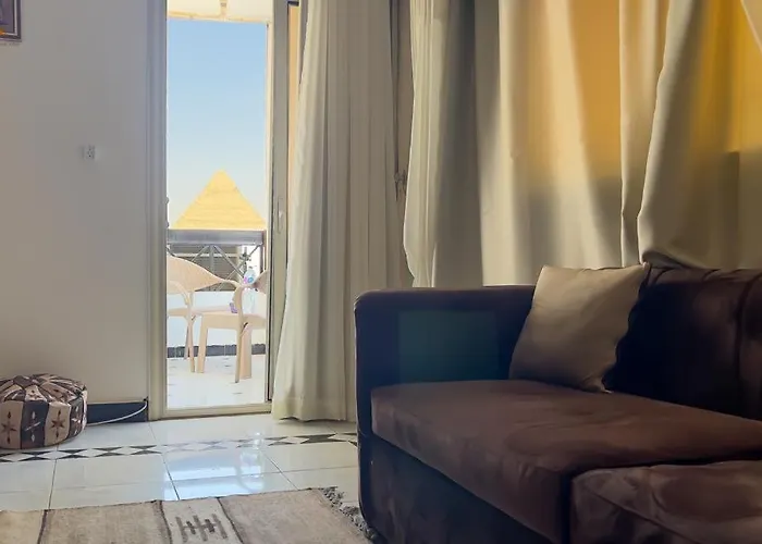 Sphinx Pyramids View Apartment Le Caire