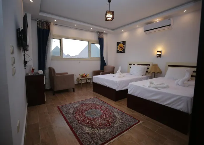 Hotel Hussien Lotus Pyramids View Kairo