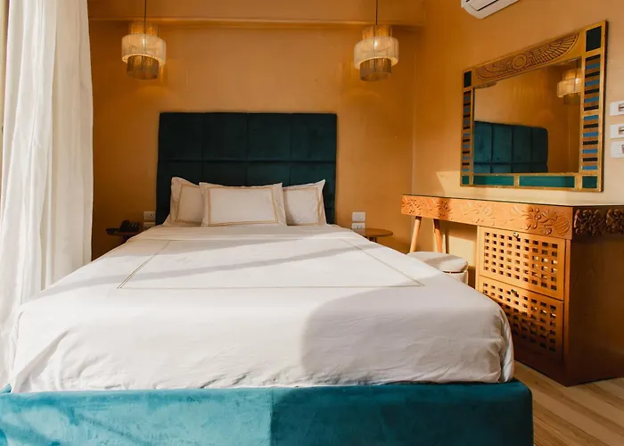 Almas Pyramids View Hotel Kafret el-Gabal