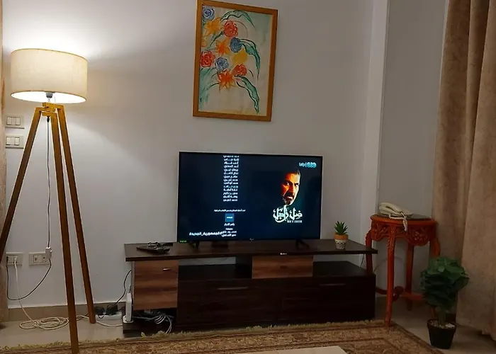 Sunny Apartment In El-Hadaba El-Wosta Cairo que aceita animais de estimação