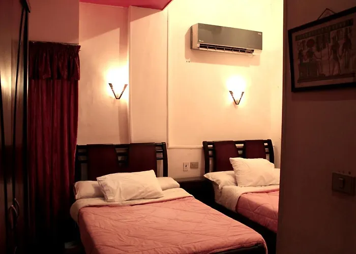 Family Palace Hostel Cairo